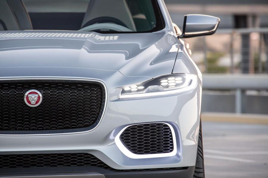  Jaguar C-X17 Concept in Liquid Aluminum 2013 года  (фото 35 из 38)